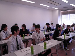 ようやく緊張もとけはじめ・・・